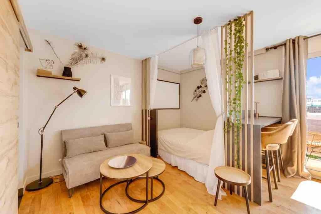 Appartement Panorama - A Seulement 15 Minutes Des Champs-Elysees Clichy Luaran gambar