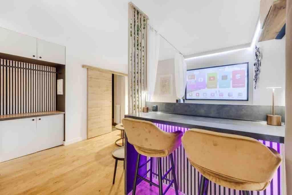Appartement Panorama - A Seulement 15 Minutes Des Champs-Elysees Clichy Luaran gambar